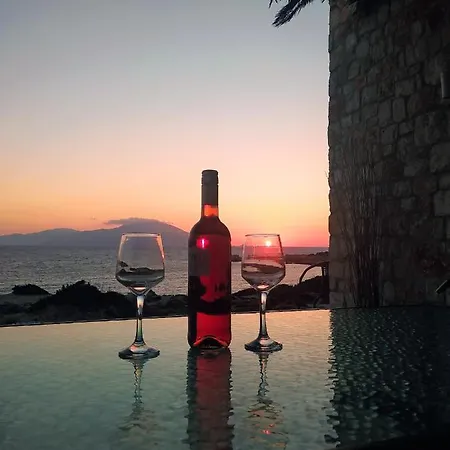 Kyanis , Karpathos Vilă Afiartis