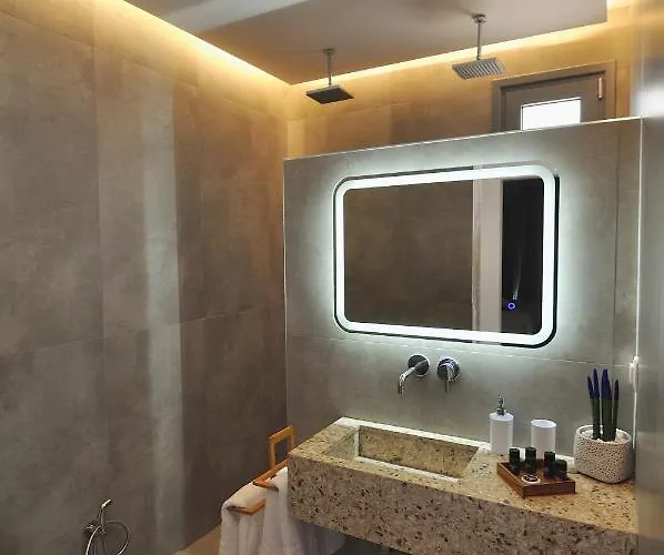 فيلة Kyanis , Karpathos Afiartis